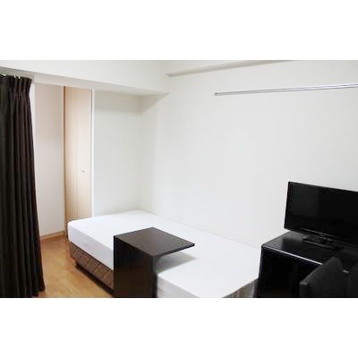 その他部屋・スペース　★家具・家電付き★