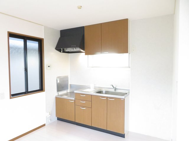 キッチン　※別部屋参考写真