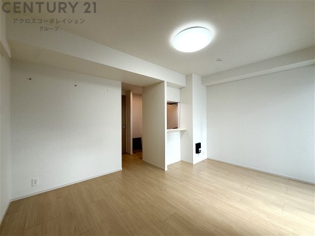 居室・リビング　南向き！エアコン完備で快適に過ごせます♪