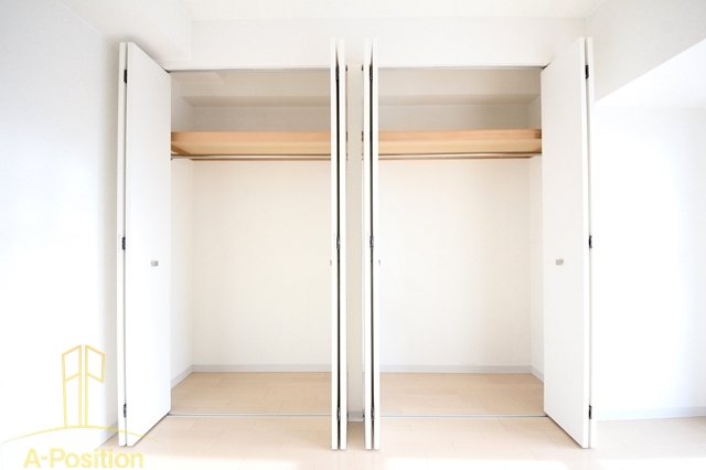 収納　ルクレ西長堀