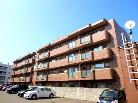 建物外観　人気のオートロック付きマンションです♪