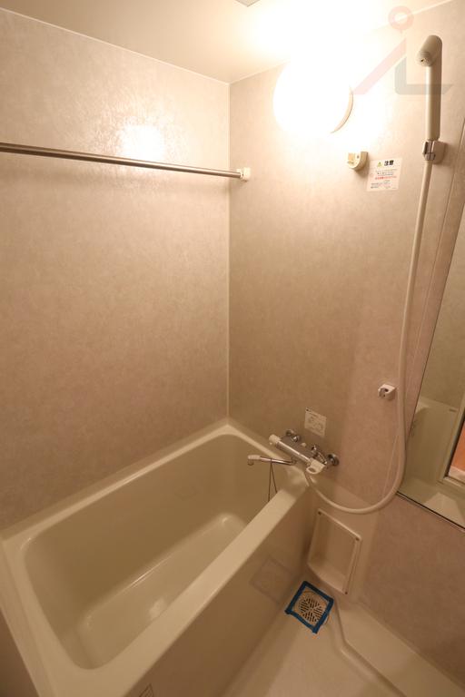 バス・シャワールーム　写真は別号室です。現況優先になります。