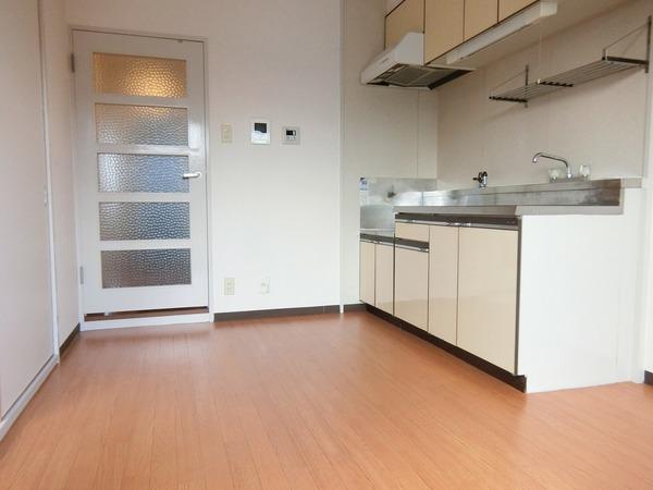 居室・リビング　明るいダイニングです！