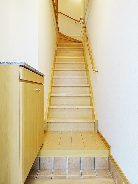玄関　シューズボックス完備です。