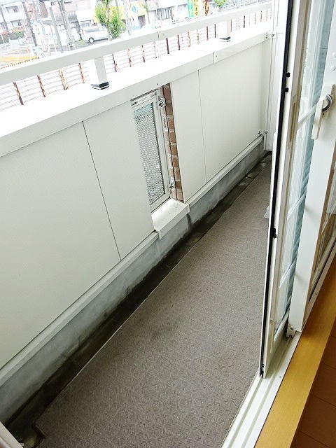 バルコニー　南向きです。