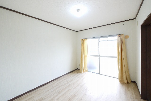 その他部屋・スペース　明るい洋室です