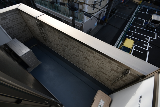 バルコニー　バルコニー