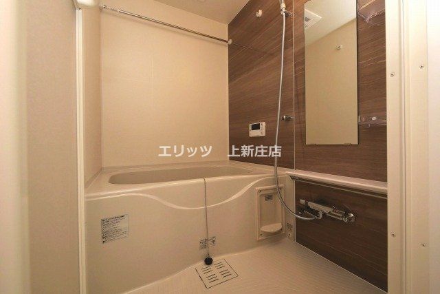 バス・シャワールーム　バス