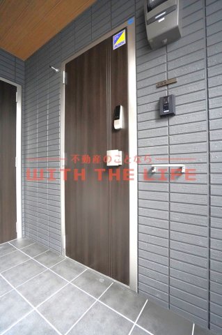 玄関　収納もある玄関です