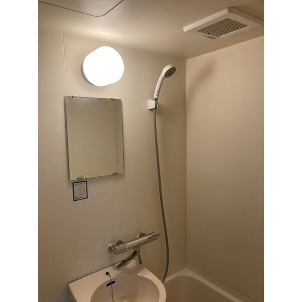 洗面設備　※別室の参考写真の為、現況優先です。