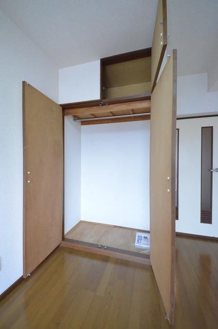 収納　☆お洋服の出入れも便利なクローゼット☆