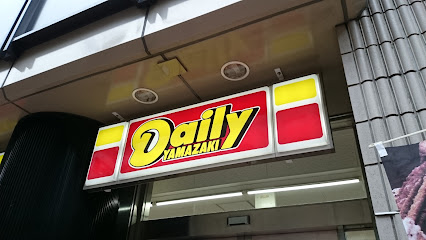 コンビニ　デイリーヤマザキ 天神橋4丁目店（コンビニ）まで1335m