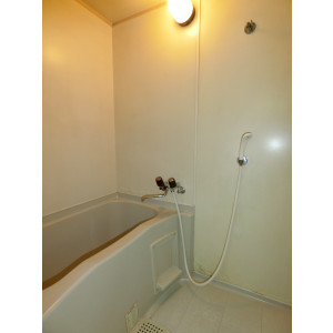 バス・シャワールーム　日々の疲れを癒すお風呂付です