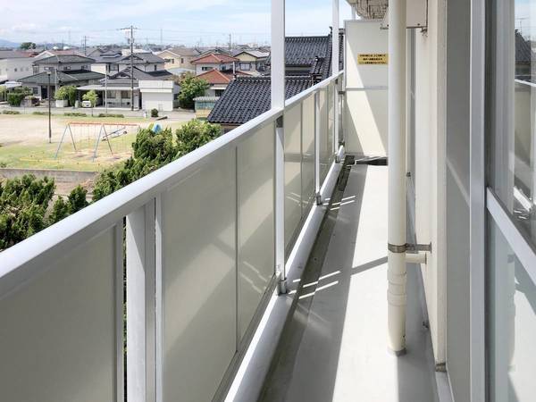 バルコニー　ビレッジハウスの同一物件・同一タイプの間取りの写真です