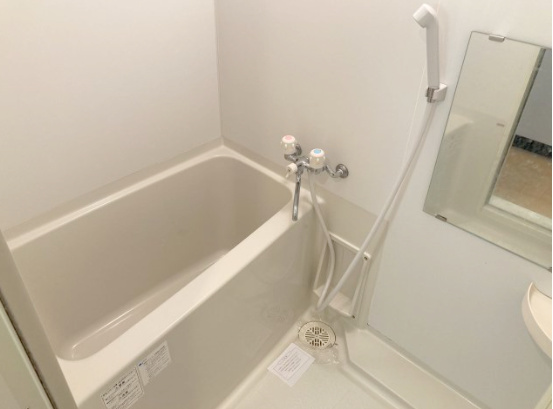 バス・シャワールーム　セントラーレビラジオ