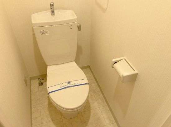 トイレ　セントラーレビラジオ