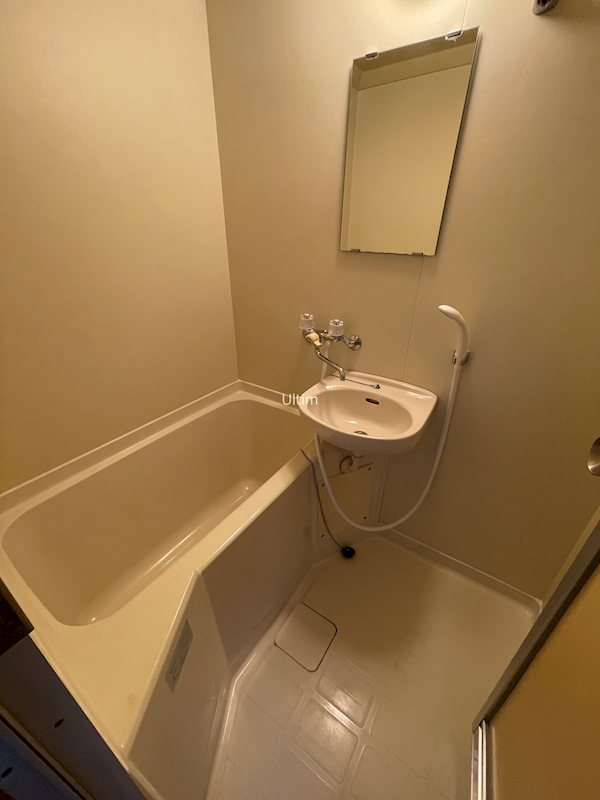 バス・シャワールーム　※別のお部屋のお写真です。御参考までに。