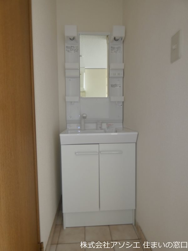 洗面設備　シャンプードレッサー