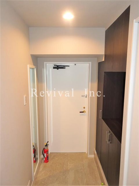 玄関　ゆとりある玄関スペース