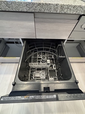 キッチン　食器洗い乾燥機