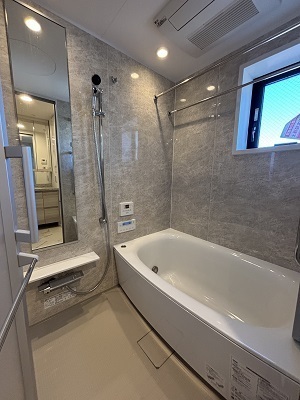 バス・シャワールーム　浴室