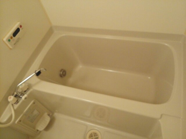 バス・シャワールーム　きれいなお風呂です
