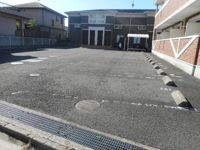 駐車場　駐車場があります