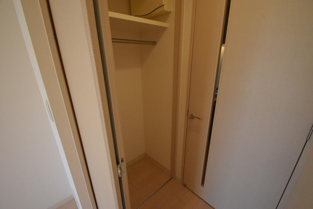 収納　クローゼット