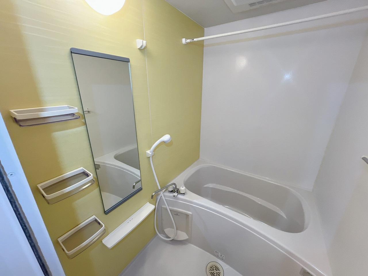 バス・シャワールーム　バスルーム・浴室乾燥完備