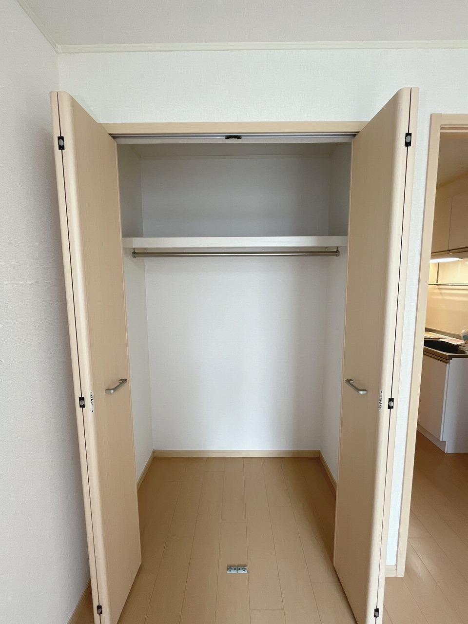 収納　クローゼット