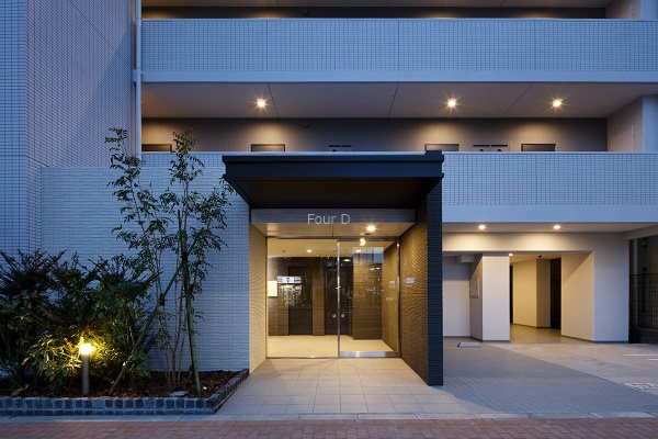 エントランス　田町駅徒歩圏内のウォーターフロント物件！全室南向き