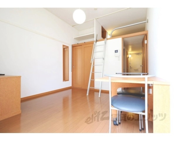 居室・リビング　リビング