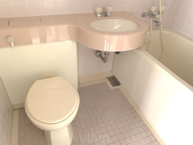 バス・シャワールーム　別の部屋の写真