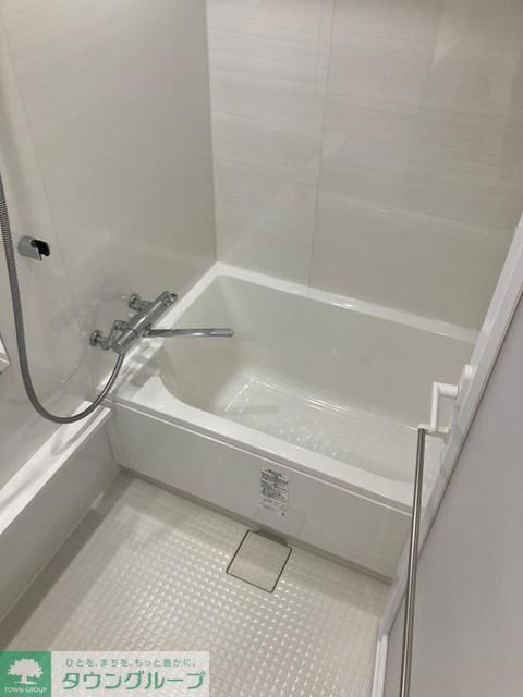 バス・シャワールーム　※写真は同タイプ住戸です。