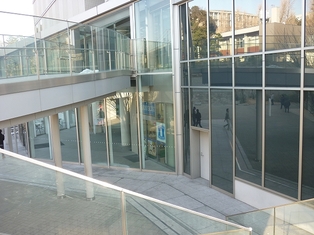 コンビニ　ローソン「慶應日吉店」（コンビニ）まで1013m