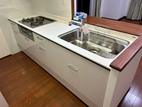 キッチン　人気のカウンターキッチンになります