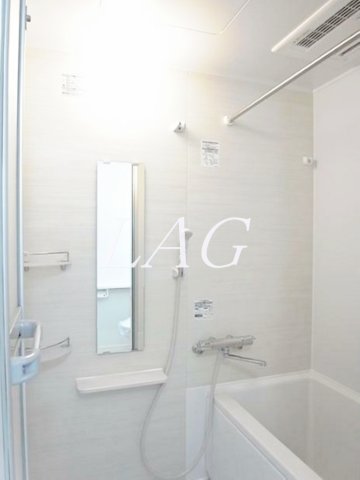 バス・シャワールーム　お風呂です。