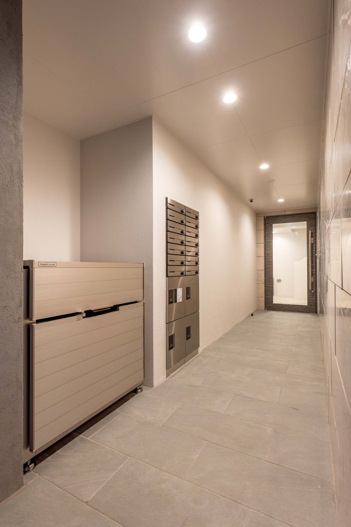 エントランス　エントランス