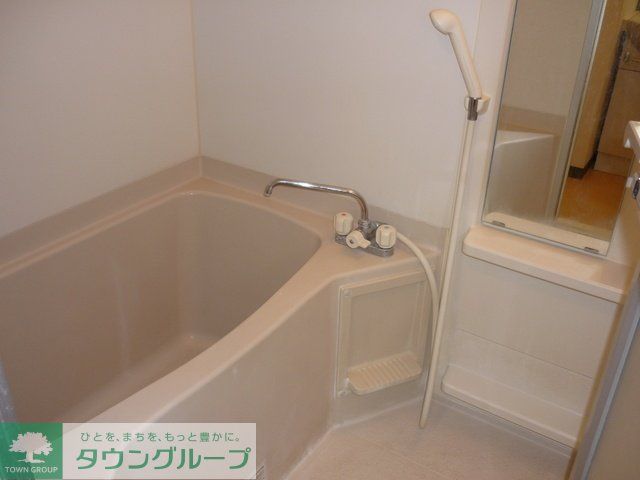 バス・シャワールーム　バス