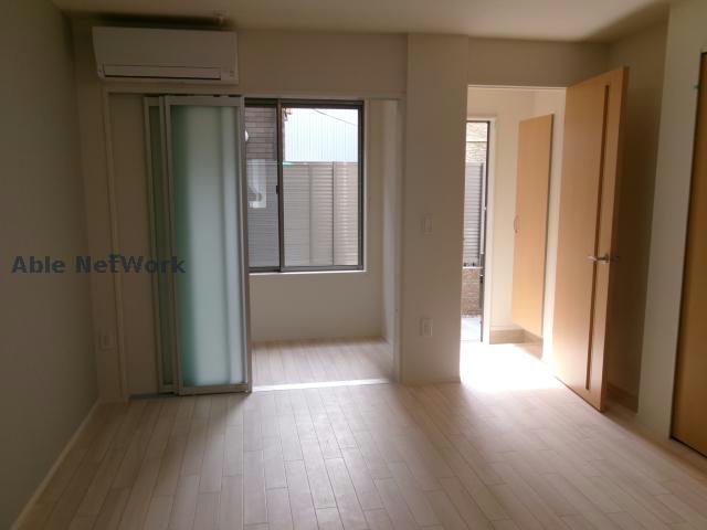 居室・リビング　同型モデル