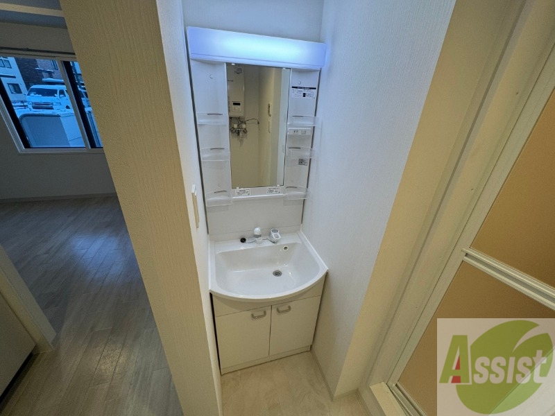 洗面設備　シャンプードレッサーで身支度もラクラクです！