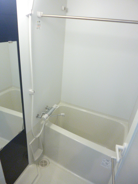 バス・シャワールーム　バスルーム