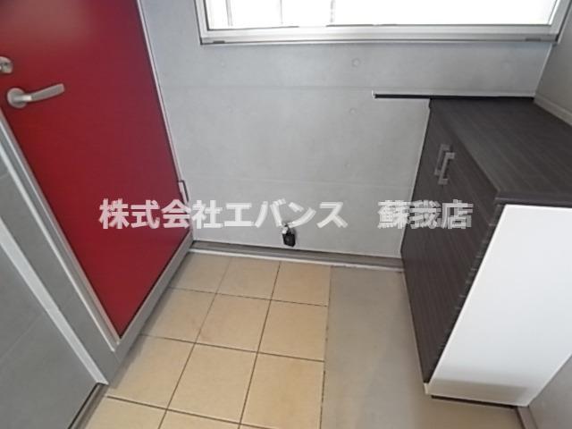 エントランス　清潔なエントランスです