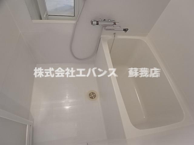 バス・シャワールーム　ゆったり過ごせるお風呂です