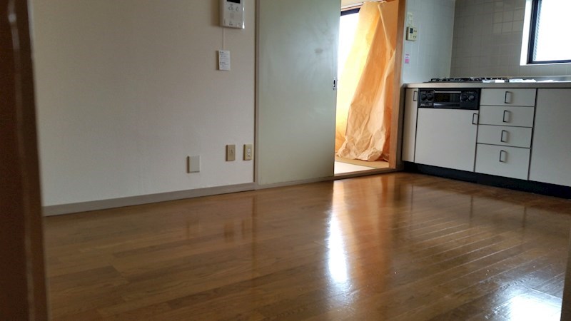 居室・リビング　同建物、他号室写真参照