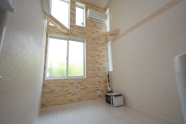 居室・リビング　同仕様写真