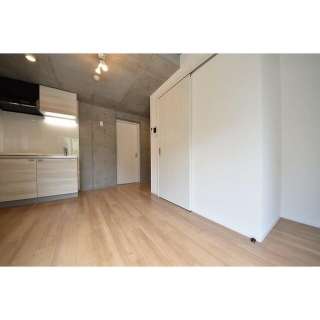 居室・リビング　※別部屋参考写真