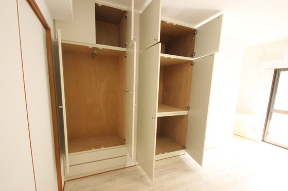 収納　※別部屋の写真です