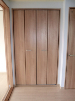 収納　向島ハイツ