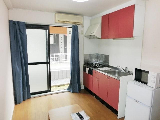 居室・リビング　嬉しい家具家電付きの物件です